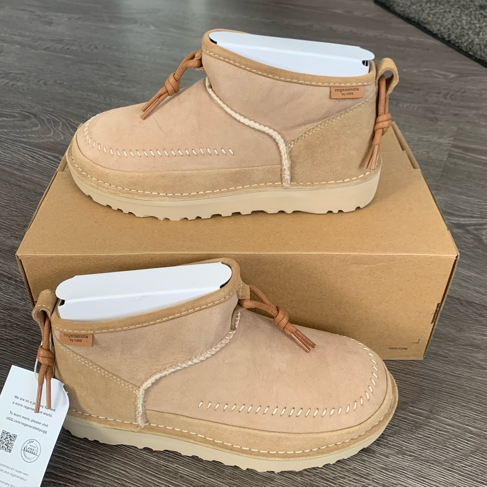 UGG UNISEX ULTRA MINI CRAFTED REGENERATE BOOT